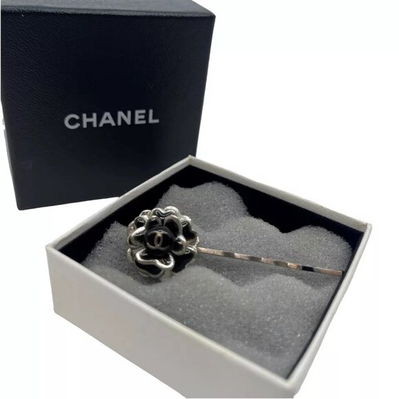 CHANEL Accessories - Auth CHANEL Camellia Hairpin Hair Accessory 03C Black Sterling Silver